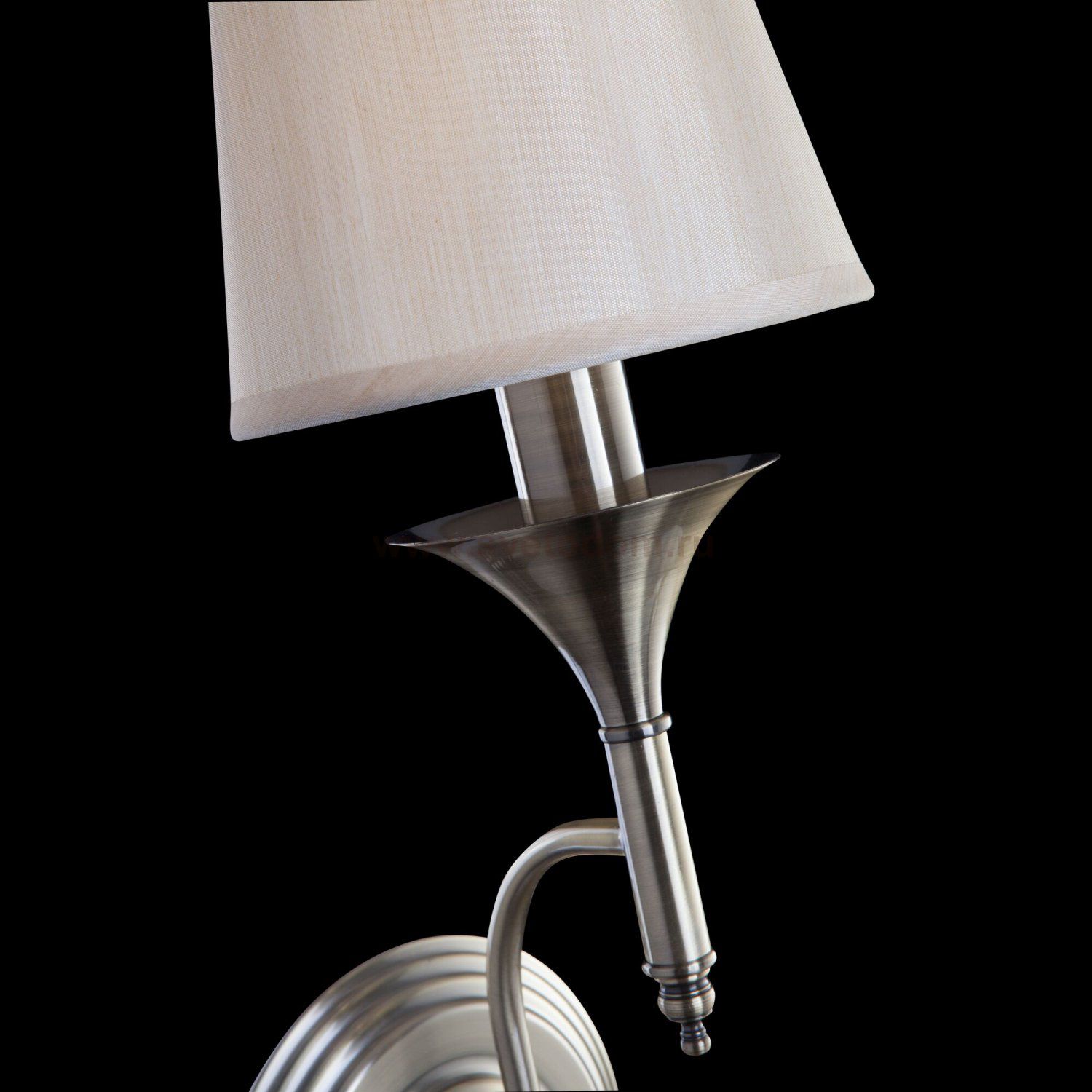 Настенный светильник бра Freya FR2005WL-01BZ Dalia