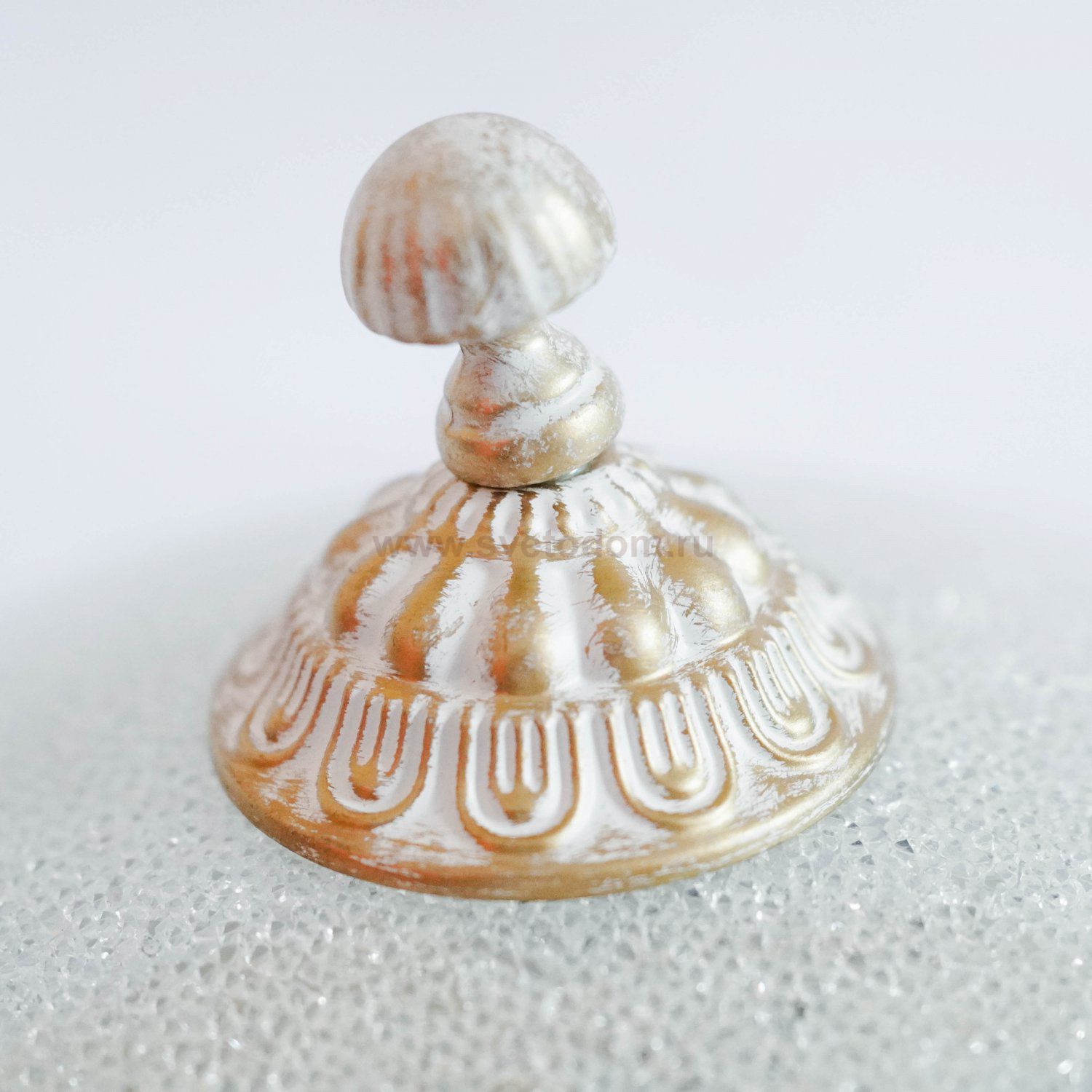 Потолочный светильник Freya FR2747-CL-03-WG Alda