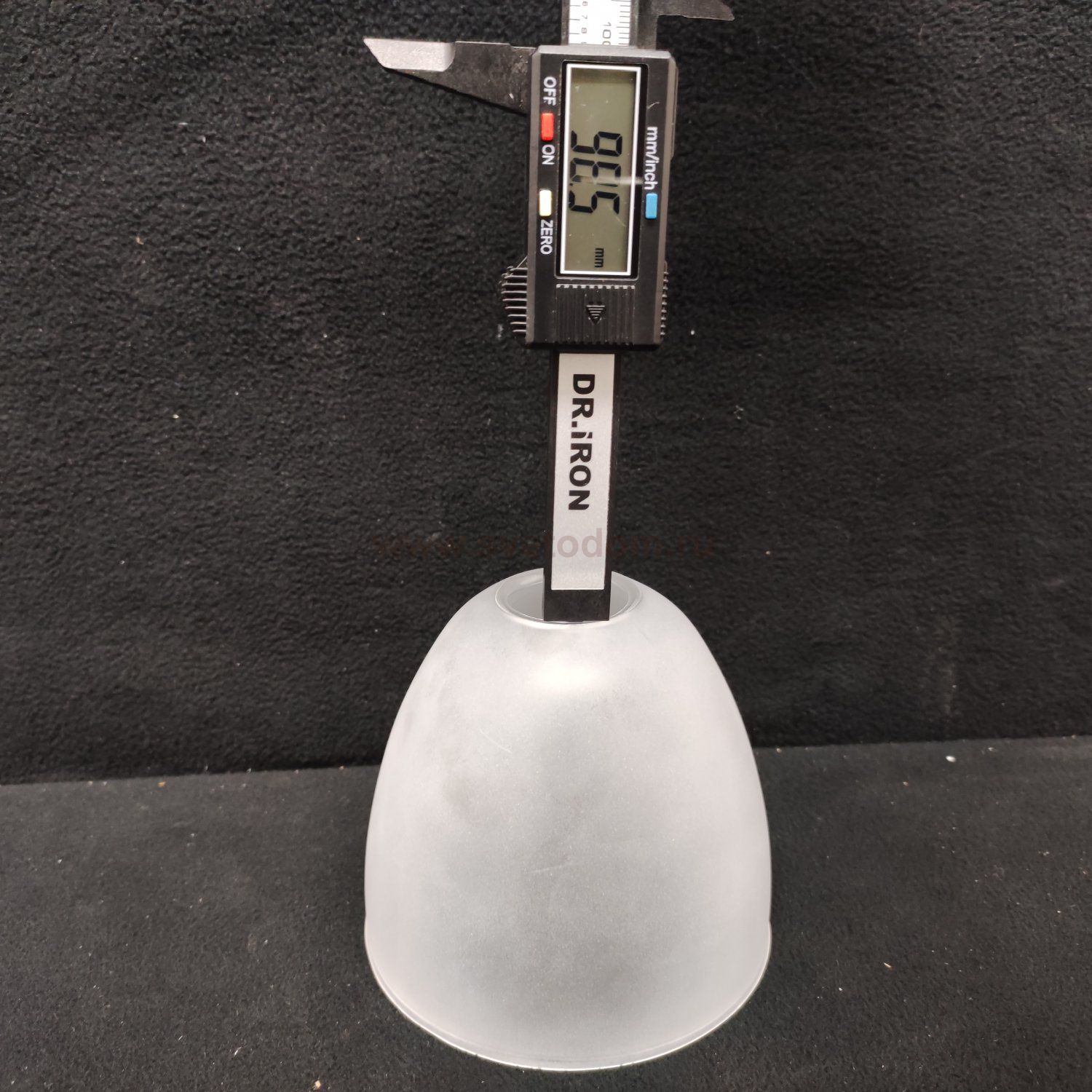 Настенный светильник бра Freya FR5080WL-01W Avery