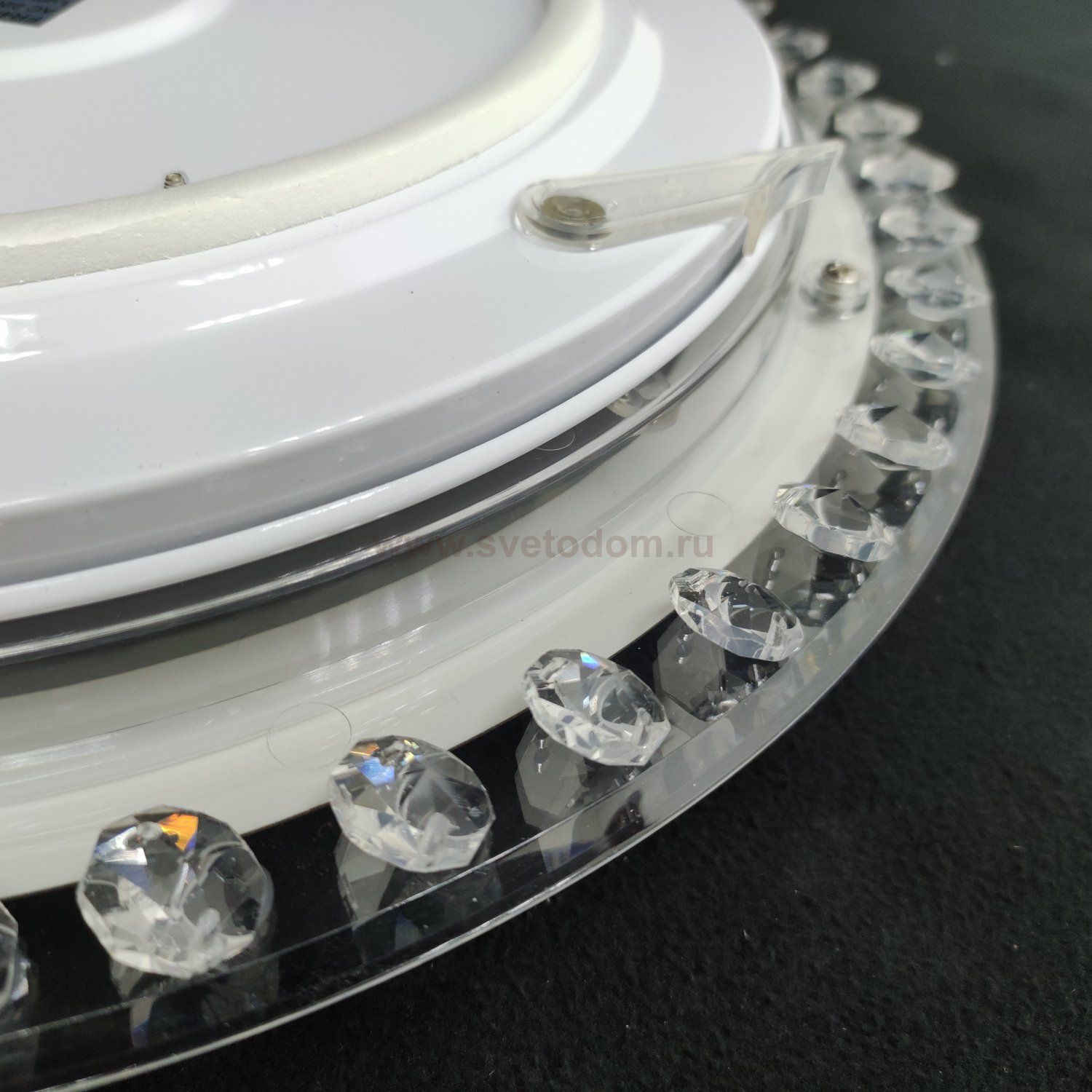 Светодиодный светильник 18Вт Freya FR6441-CL-18-W Glory