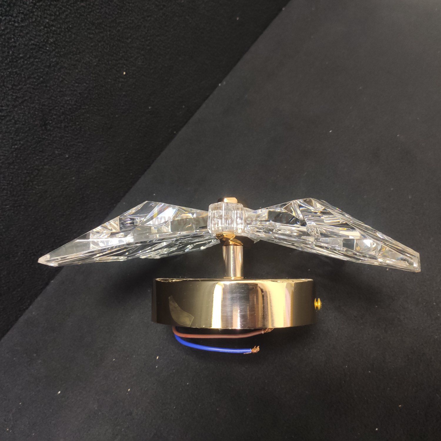 Настенный светодиодный светильник бра G61393/1wGD CL Gerhort бабочка