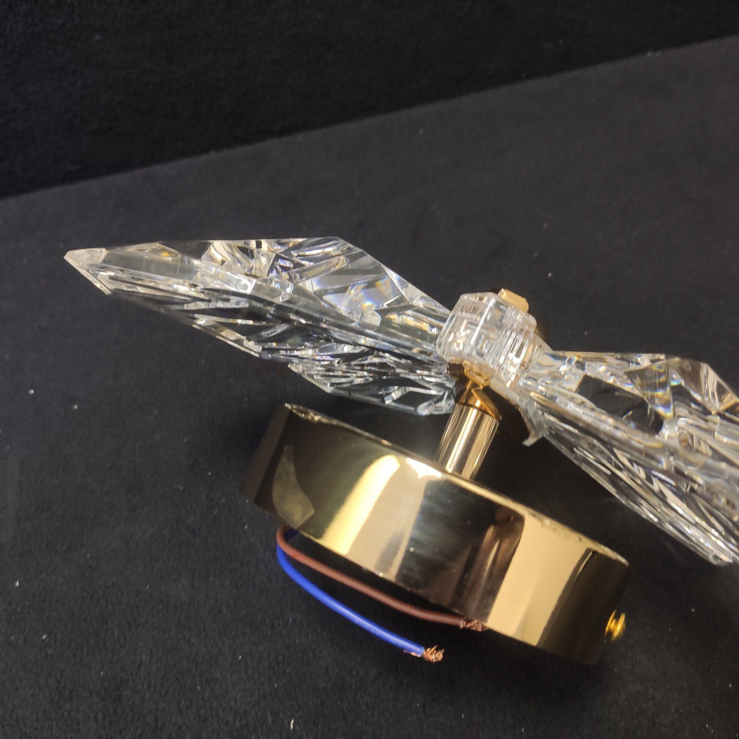 Настенный светодиодный светильник бра G61393/1wGD CL Gerhort бабочка