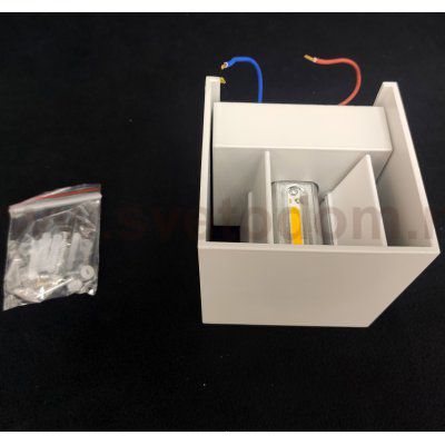 Настенный светодиодный светильник G62011/1wWT Gerhort