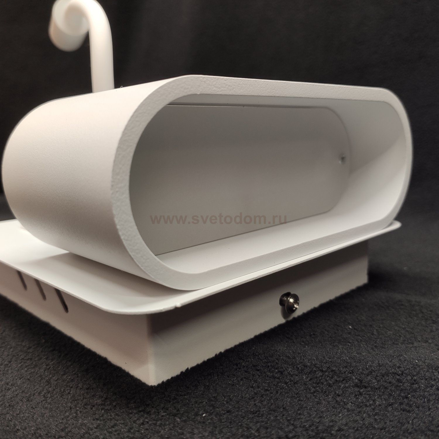 Настенный светодиодный светильник G62148/1wWT Gerhort