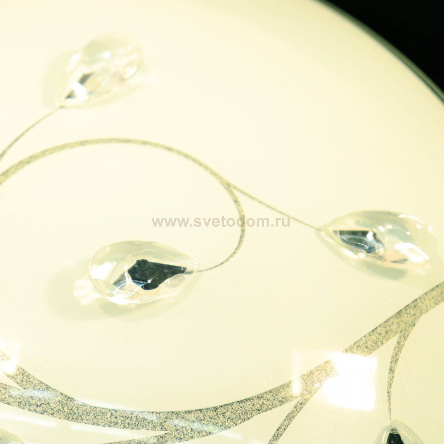 Светильник круглый Globo 40404-3 Burgundy