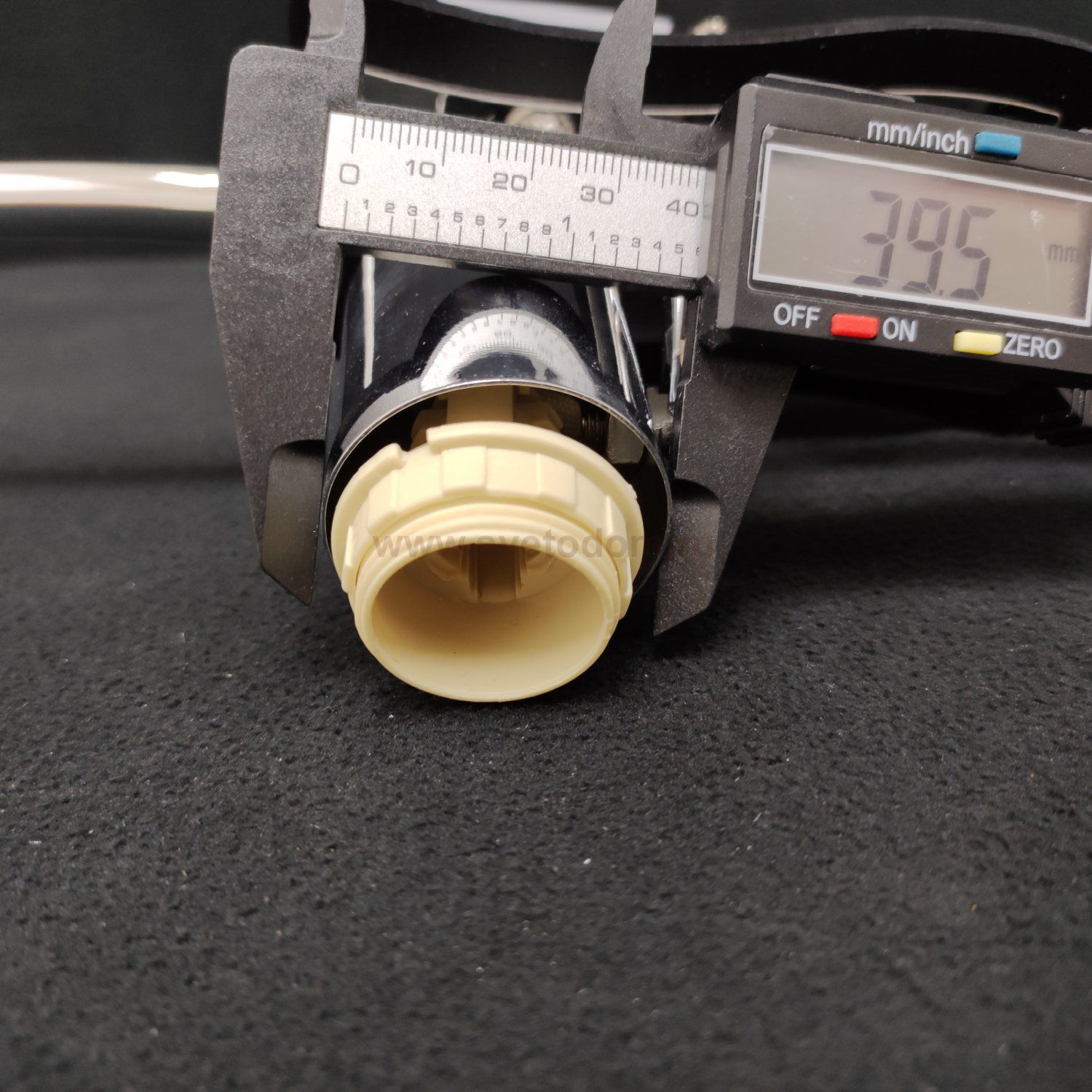 Светильник поворотный спот Globo 541010-3 