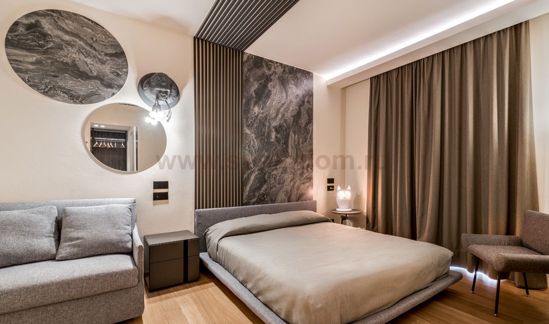 Настенный светильник Ugo Rilla Grey AP152 GR INT Karman