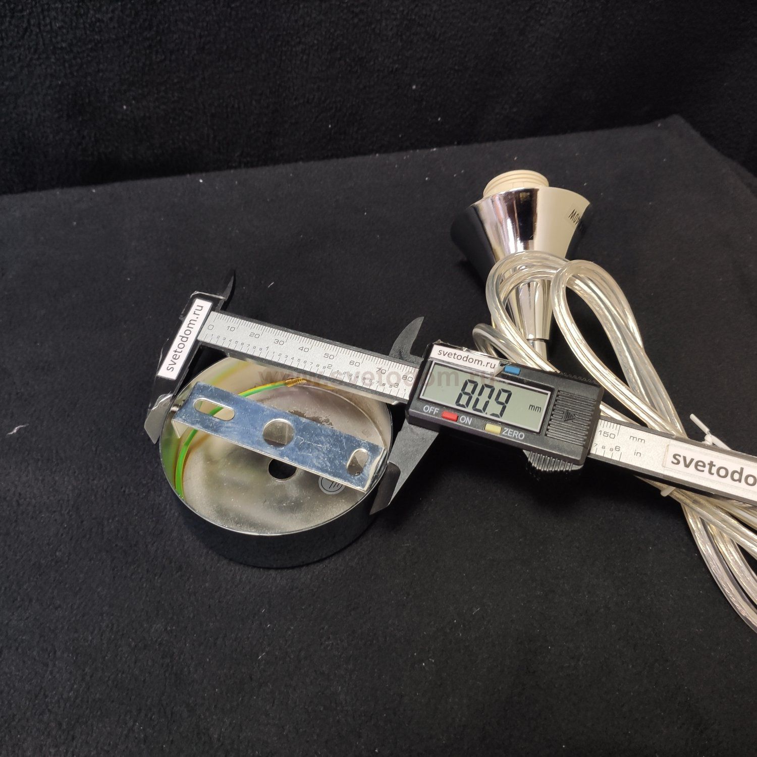 Подвесное крепление для светильников с цоколем E14 прозрачный шнур 1,6м хром 7951