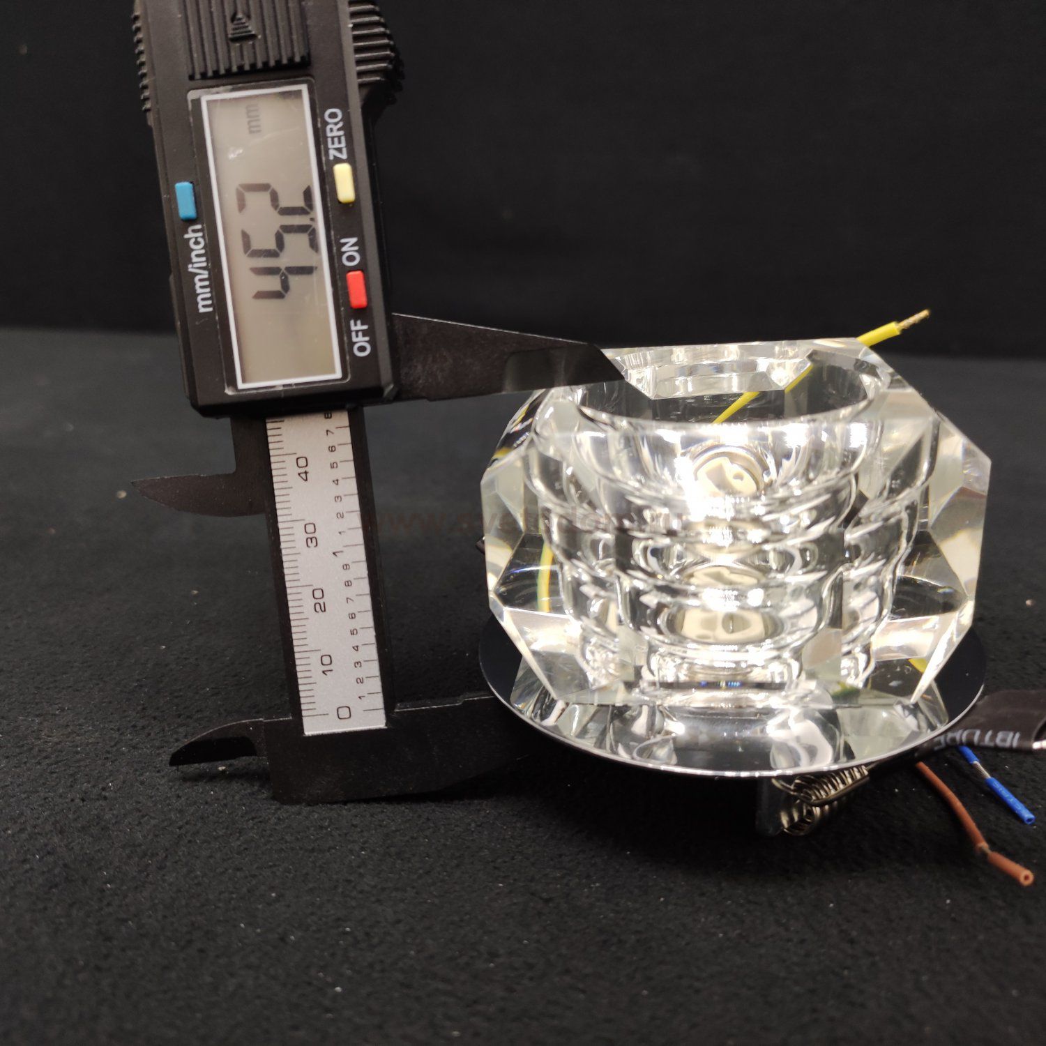 Светильник встраиваемый Lightstar 004060R Romb