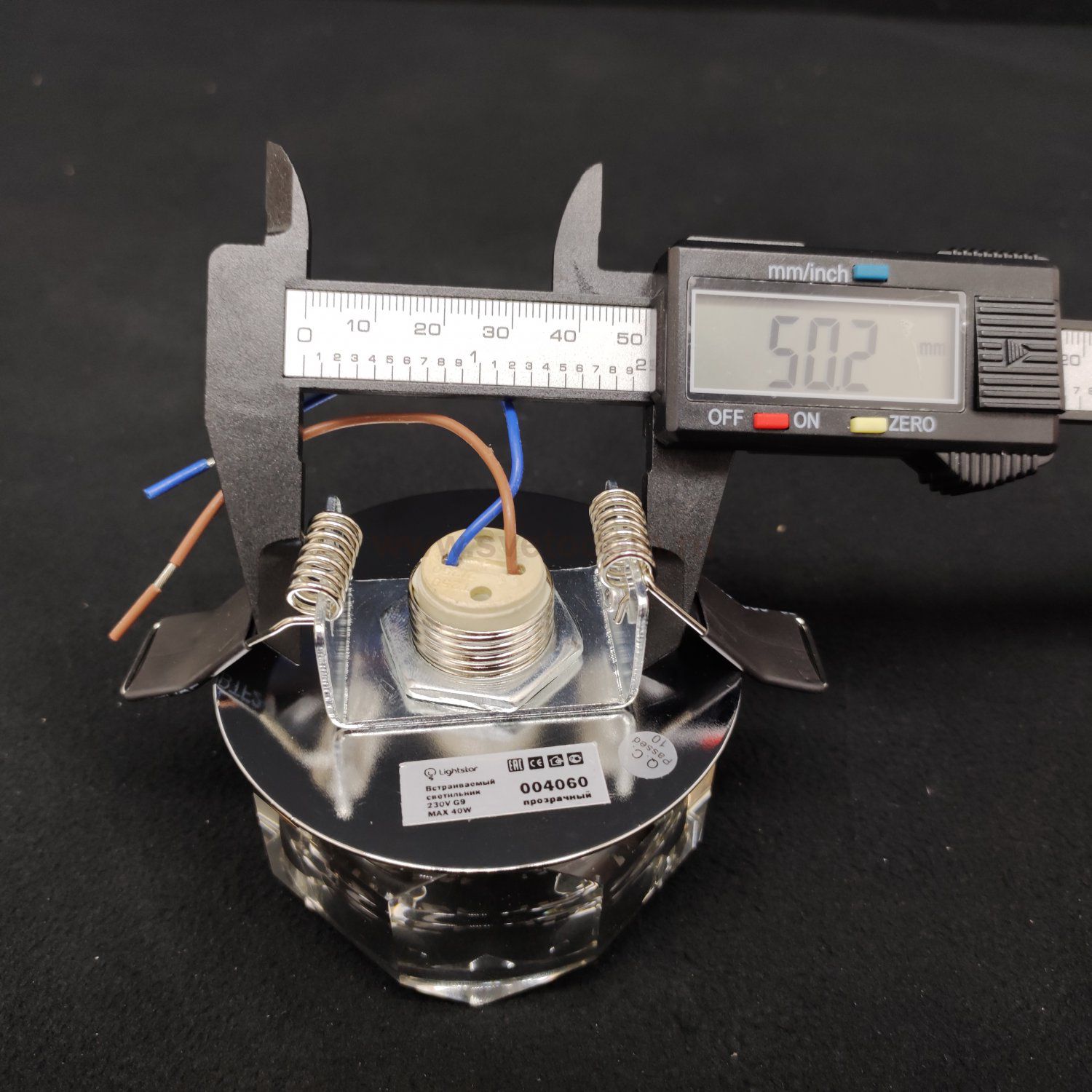 Светильник встраиваемый Lightstar 004060R Romb