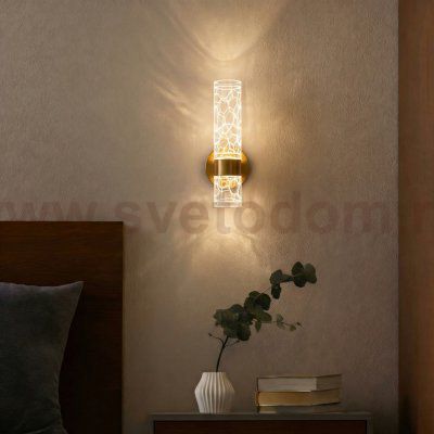 737662 Бра ACRILE 8W LED 560LM G ЗОЛОТО/ПРОЗРАЧНЫЙ 2700-4200-6400K