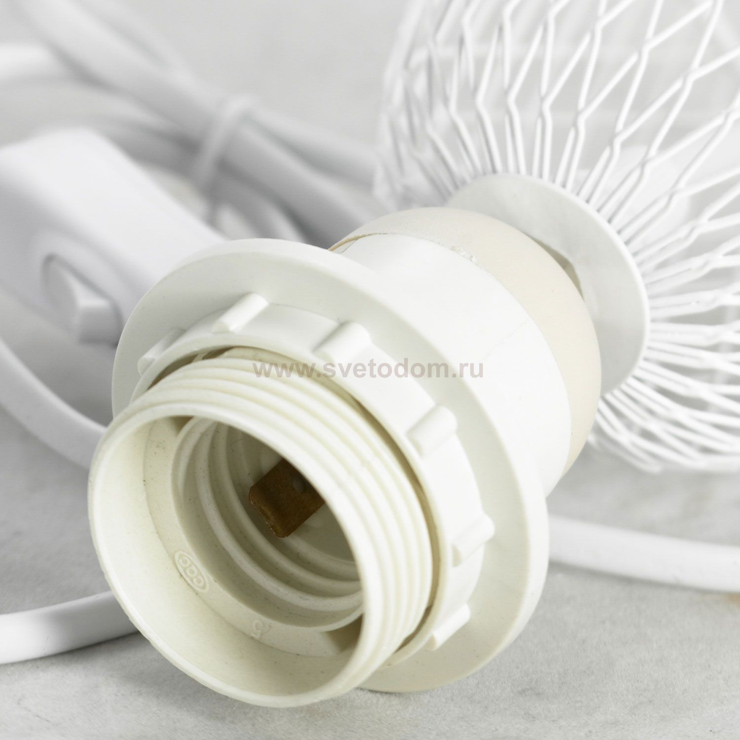 Светильник настольный Lussole LSP-0561