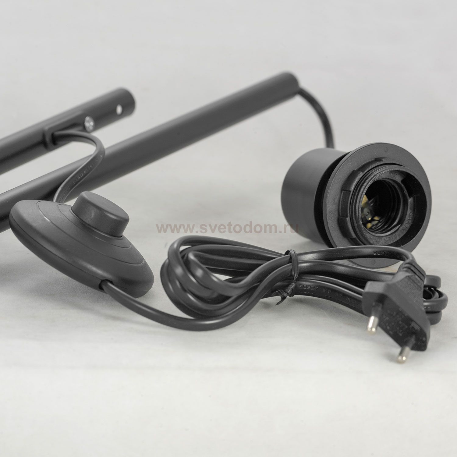 Торшер напольный изогнутый с черным абажуром Lussole LSP-0608