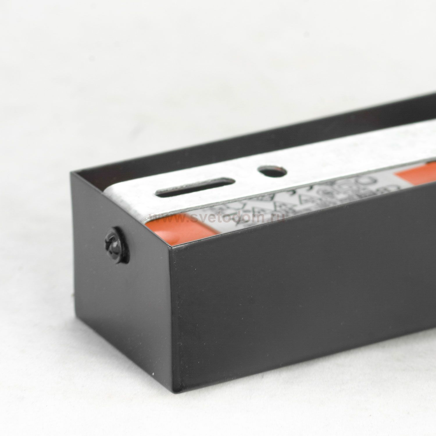 Линейно-подвесной светильник Lussole Loft LSP-8427