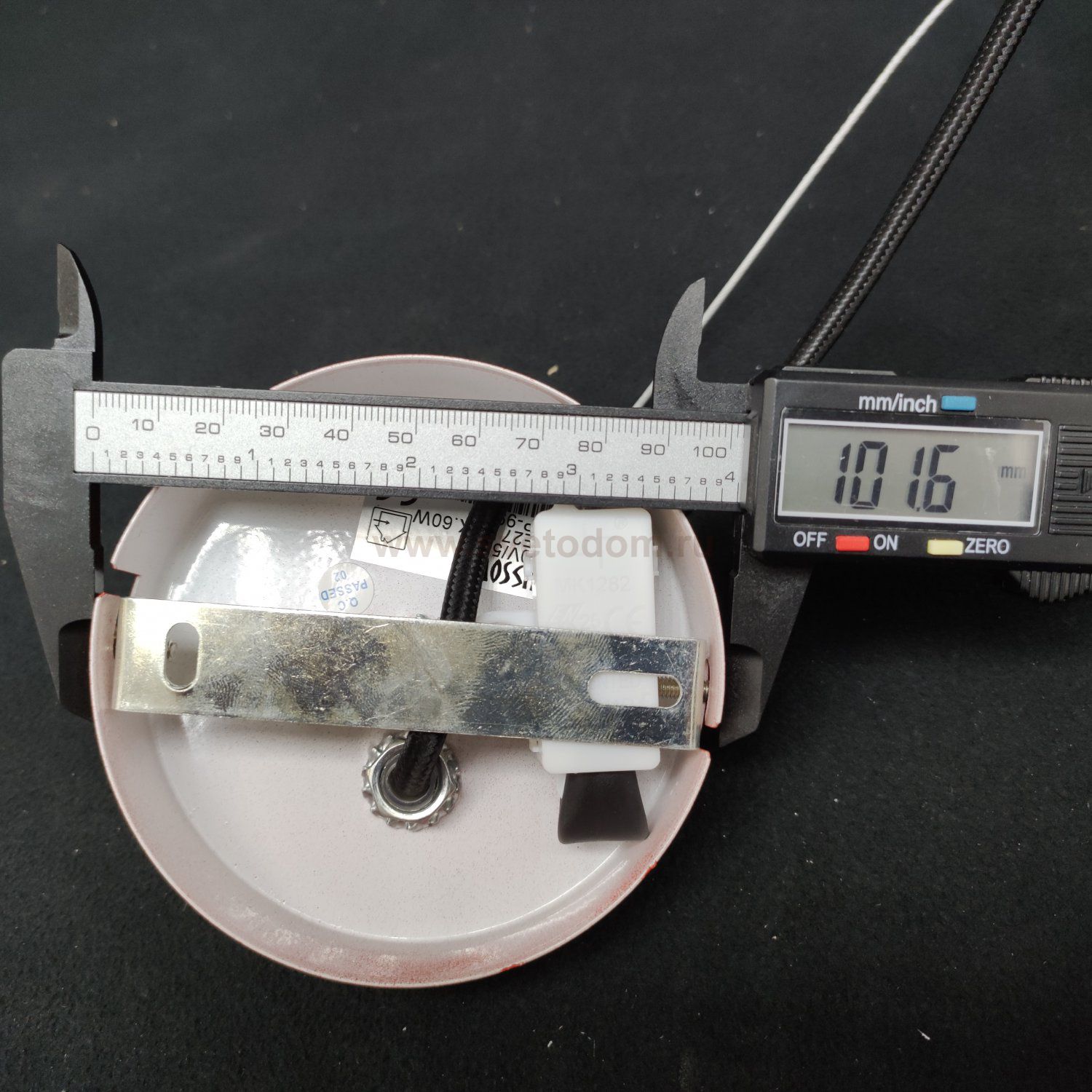 Светильник подвесной красный Lussole Loft LSP-9934