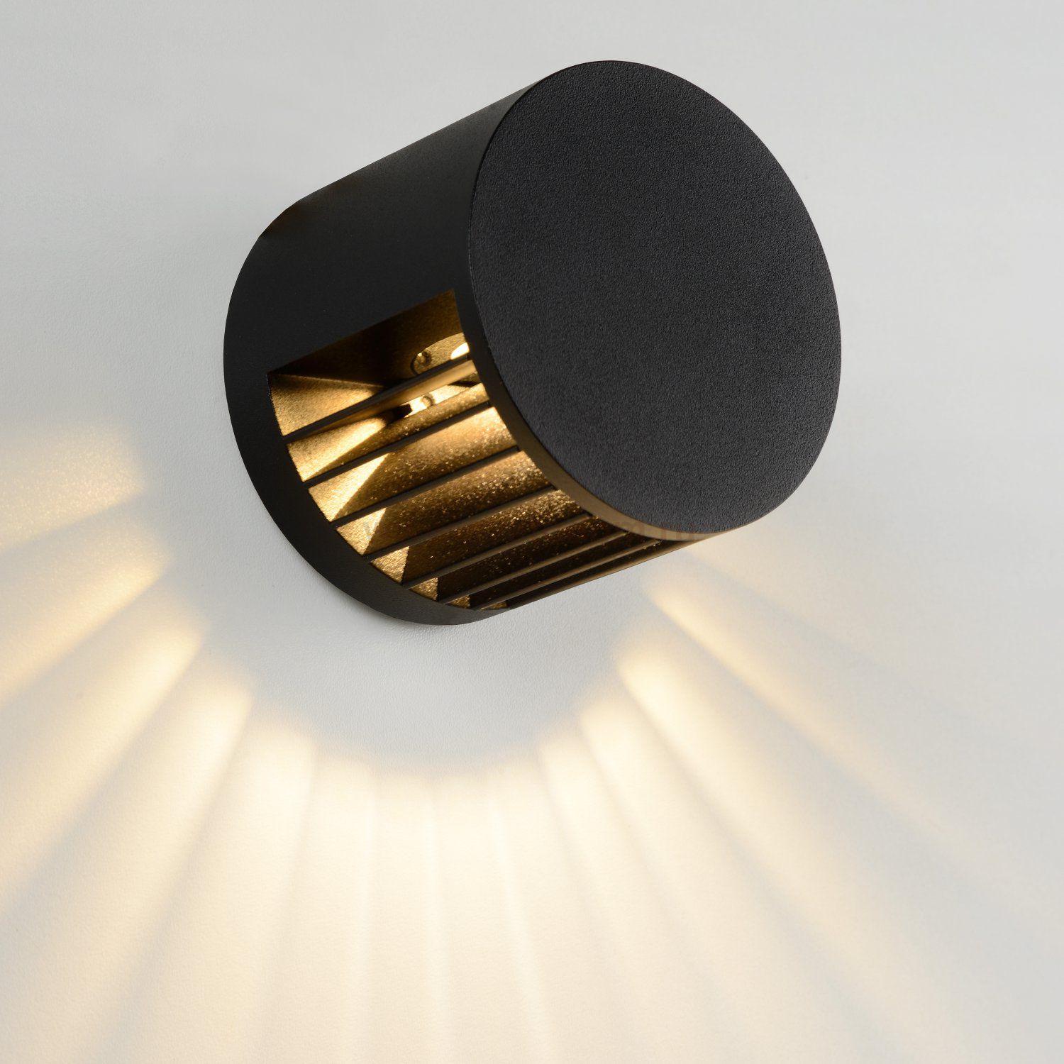 Настенный светильник бра Lucide 17892/04/30