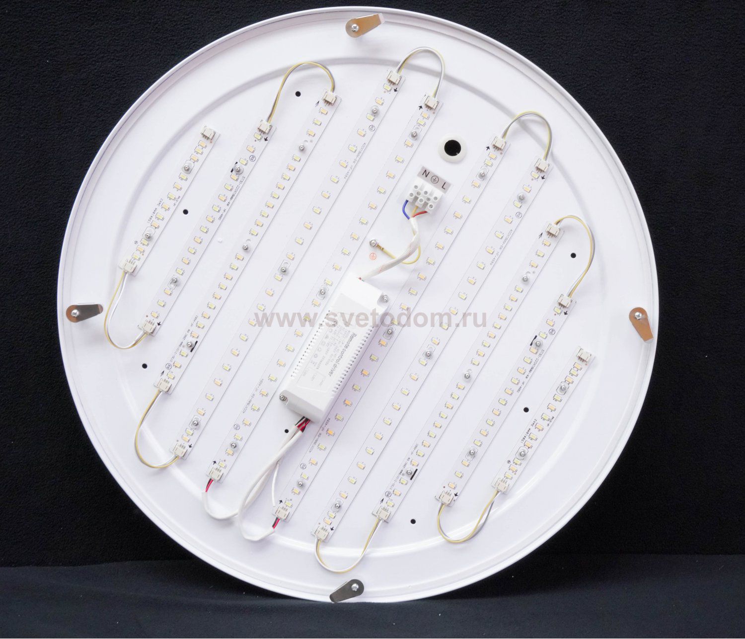 Светильник потолочный Crystal Lux LUNA PL60-3 (2250/103)