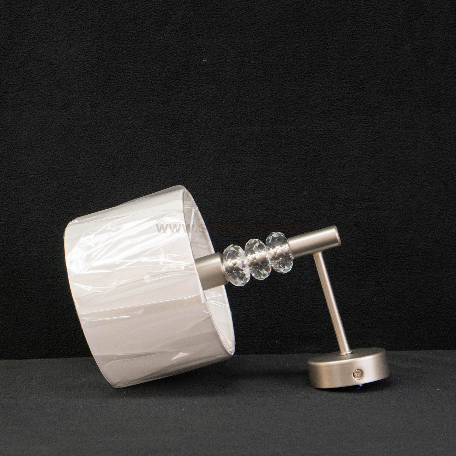 Светильник бра Maytoni MOD527WL-01N Lincoln Modern