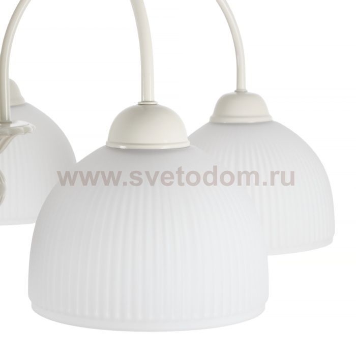 Потолочная люстра Flora MR2273-5C