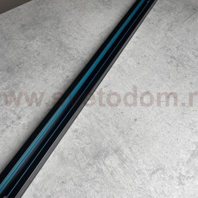 Однофазный трехжильный шинопровод с токопроводом и заглушкой, 1м Novotech 135001Y 