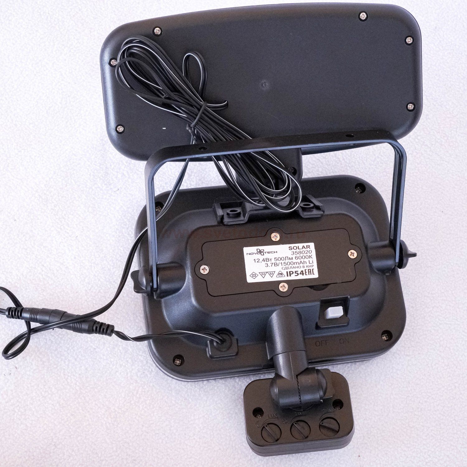 Светильник ландшафтный светодиодный на солнечной батарее Novotech 358020 SOLAR