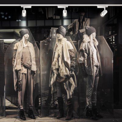 Трёхфазный трековый диммируемый светильник на пульте управления со сменой цветовой температуры Novotech 358338 GESTION