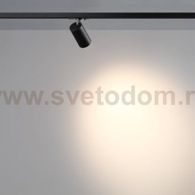 359913 PORT NT26 000 черный Светильник однофазный трехжильный трековый IP20 LED 15W 220-240V 3000К SELENE
