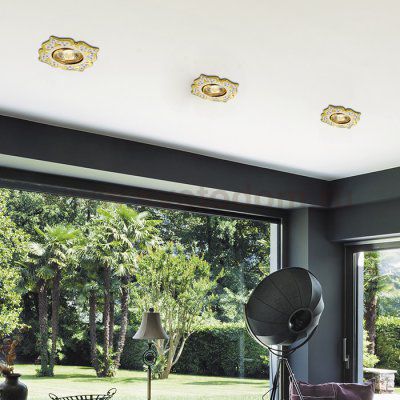 Точечный встраиваемый светильник Novotech 369825 FLOWER