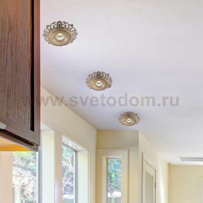 Точечный встраиваемый светильник Novotech 369939 VINTAGE