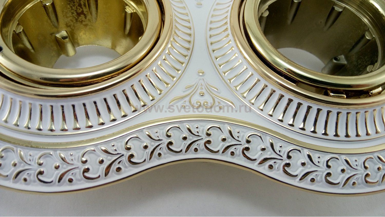 Точечный встраиваемый светильник Novotech 370013 VINTAGE