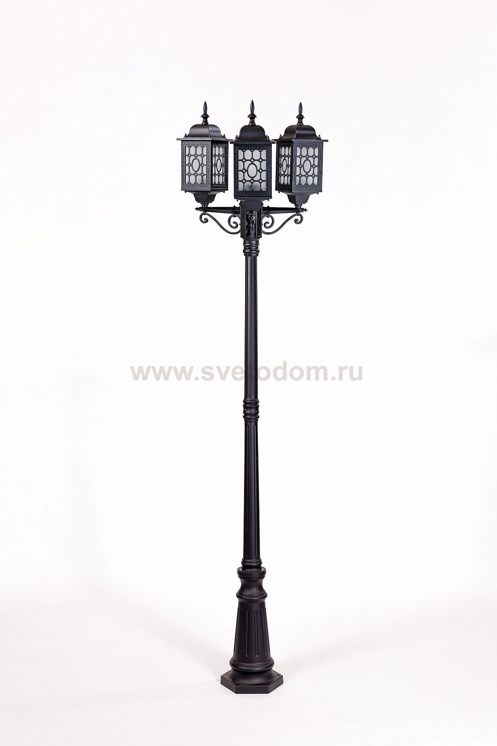 Светильник столб уличный 3 фонаря Oasis Light 64809SB Bl