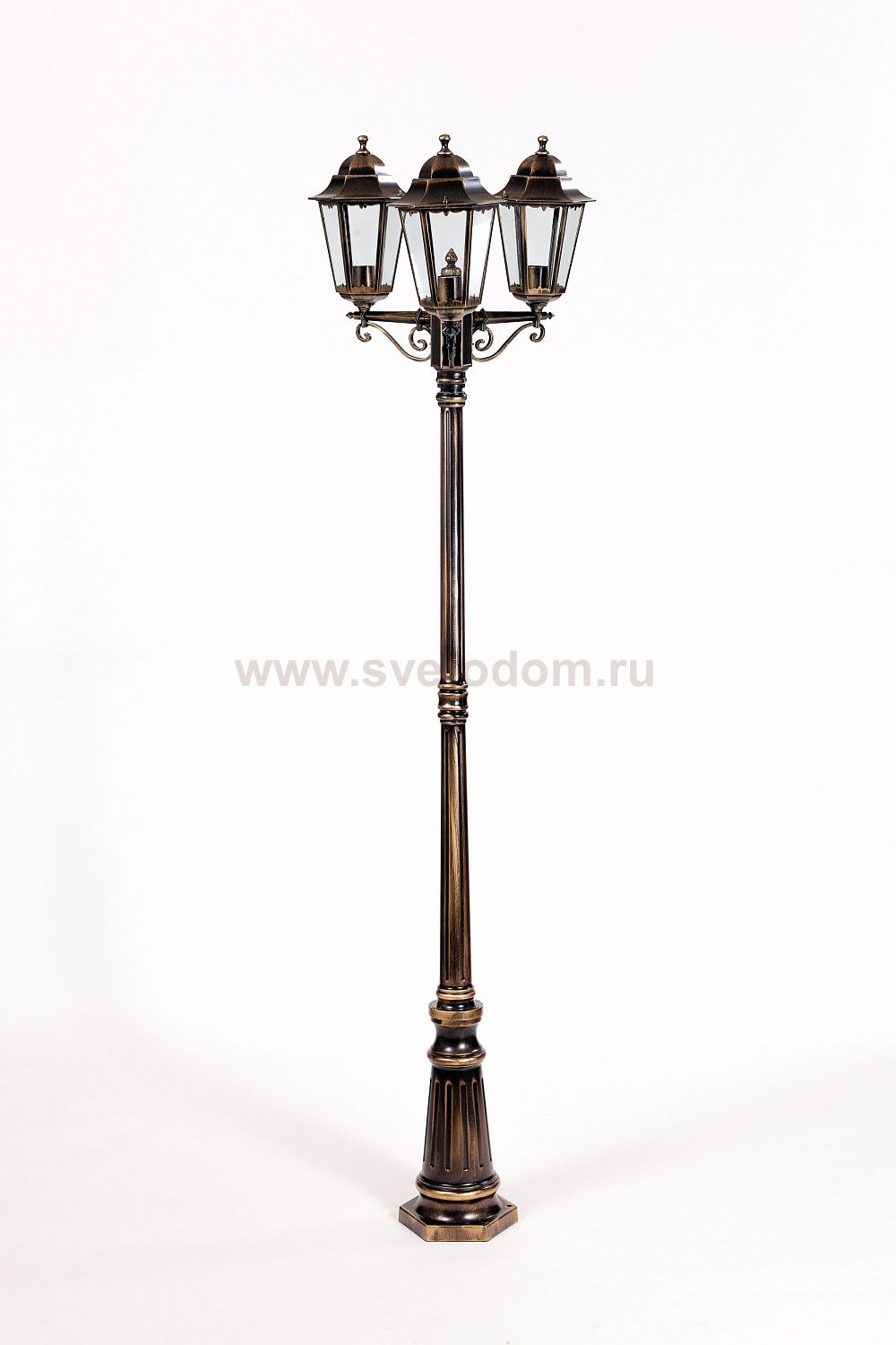 Светильник столб уличный 3 фонаря Oasis Light 79809MB Gl