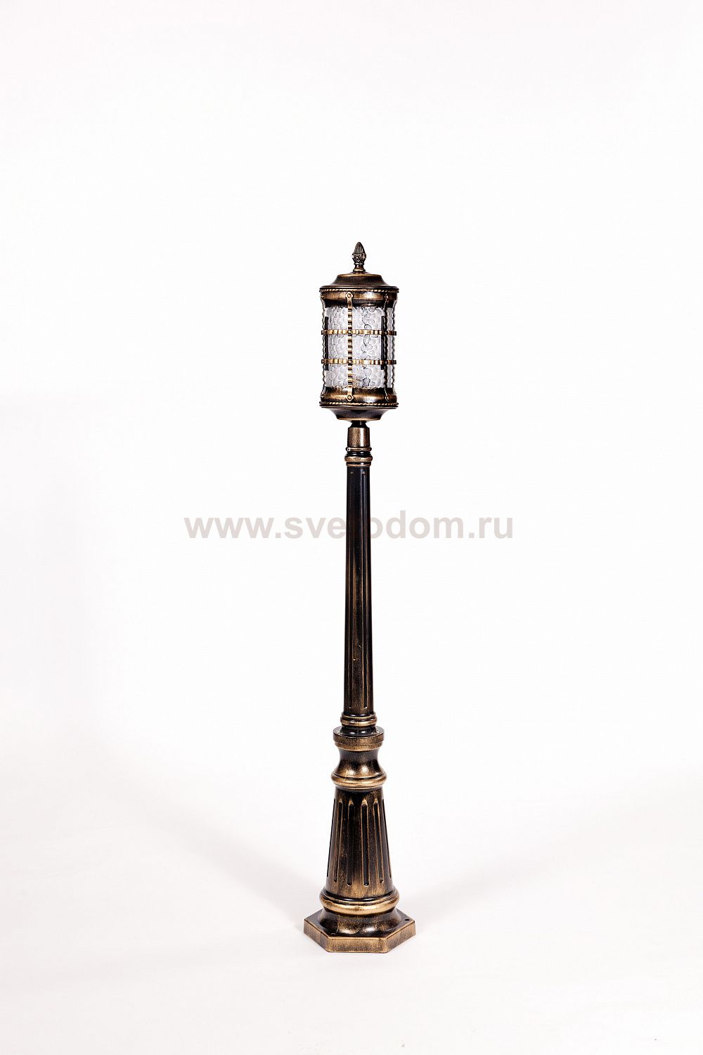 Светильник столб уличный 1 фонарь Oasis Light 81211 Gb