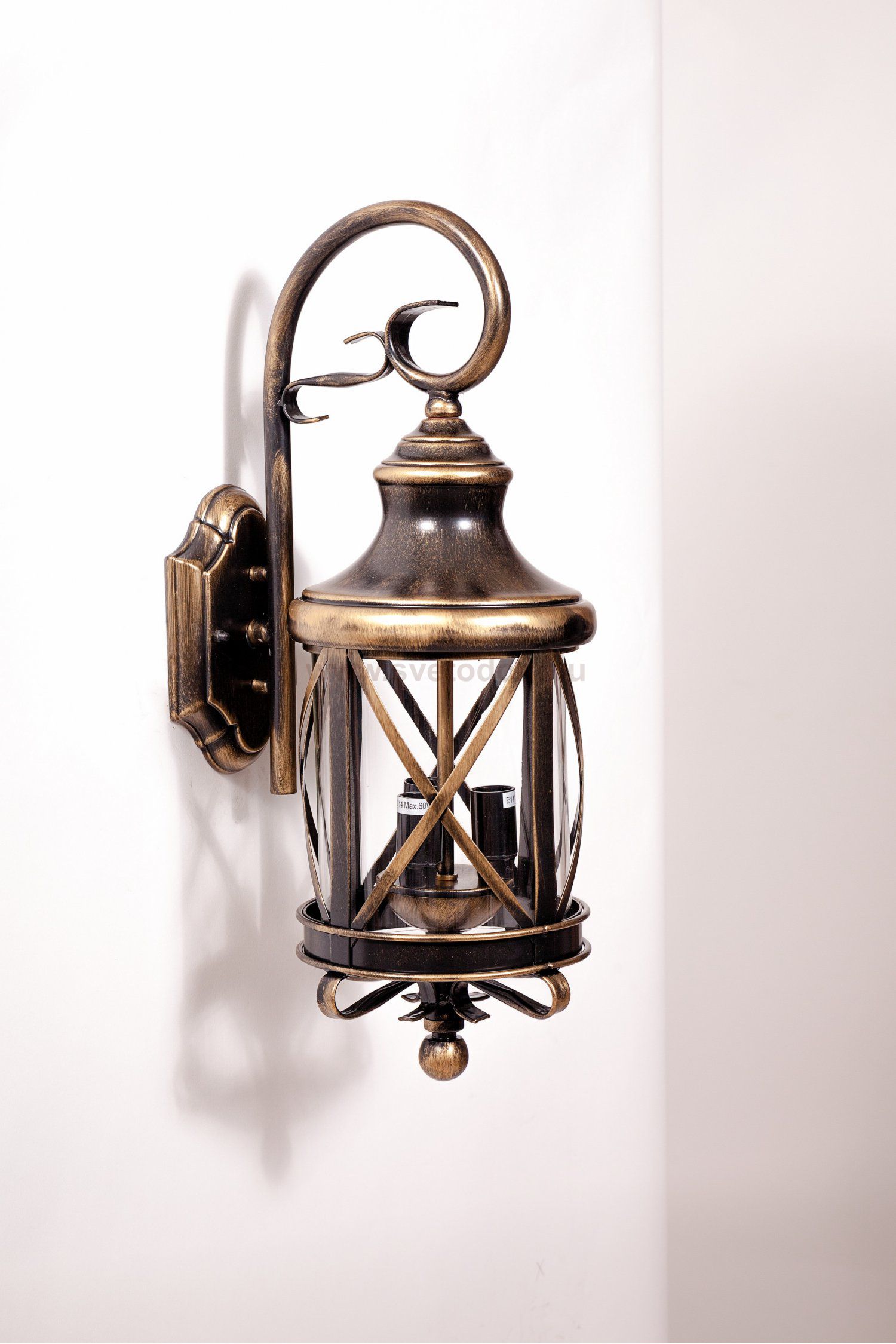 Светильник настенный Oasis Light 84802 Gb