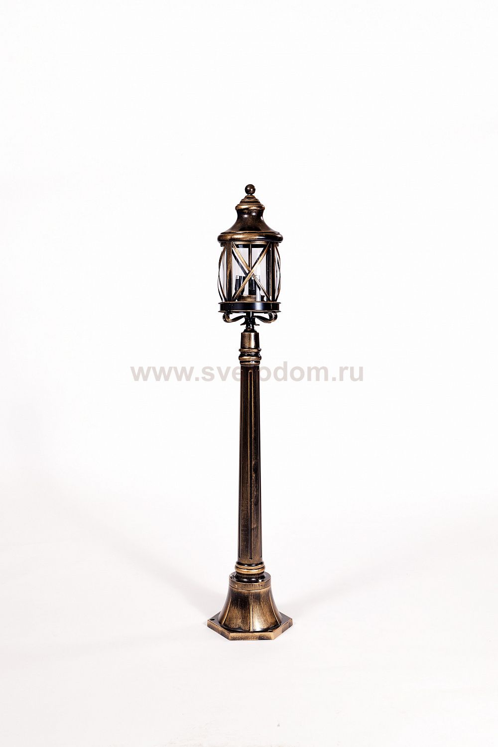 Светильник столб уличный 1 фонарь Oasis Light 84807 Gb