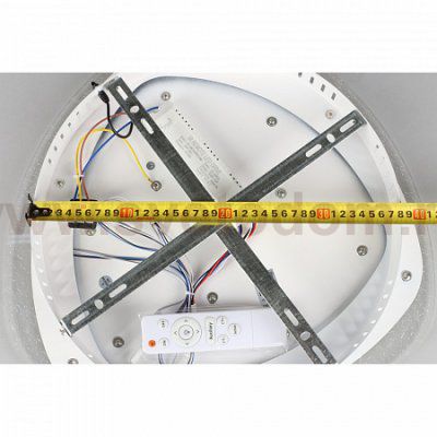 Люстра потолочная Omnilux OML-08407-146 Arzano