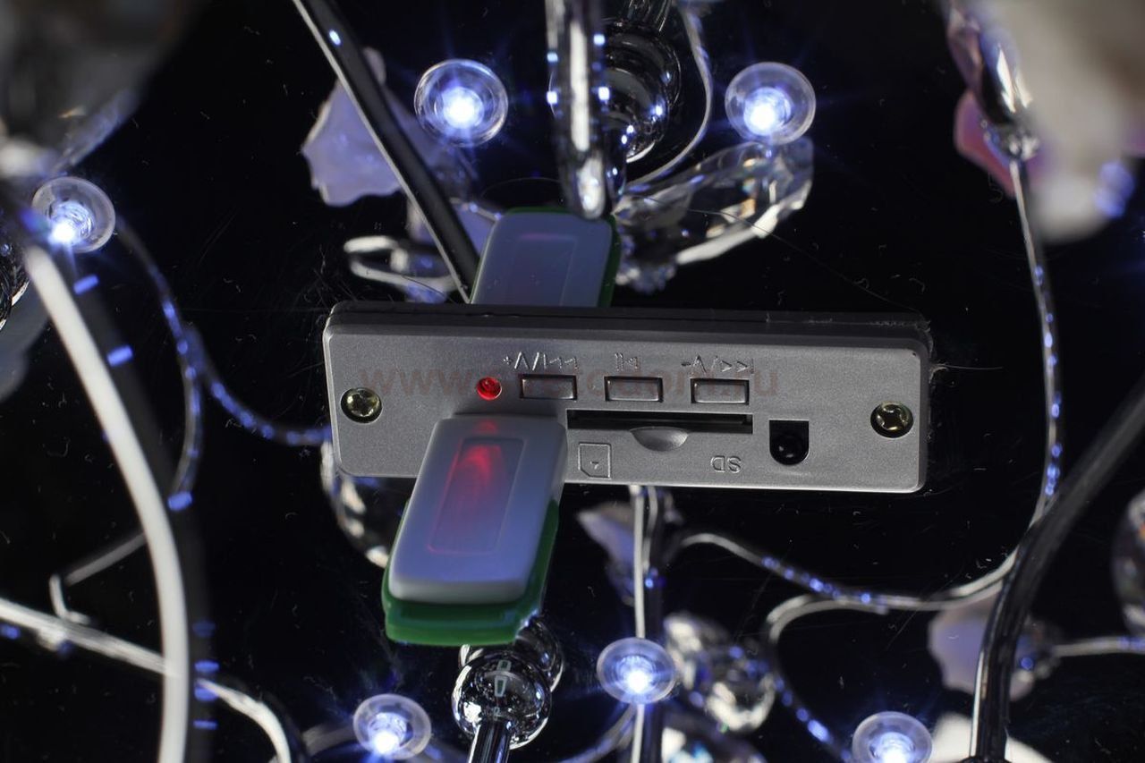 Люстра Omnilux OML-13807-16 Barret