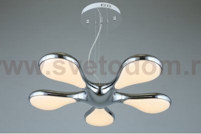 Люстра подвесная Omnilux OML-18003-40 Bovalino