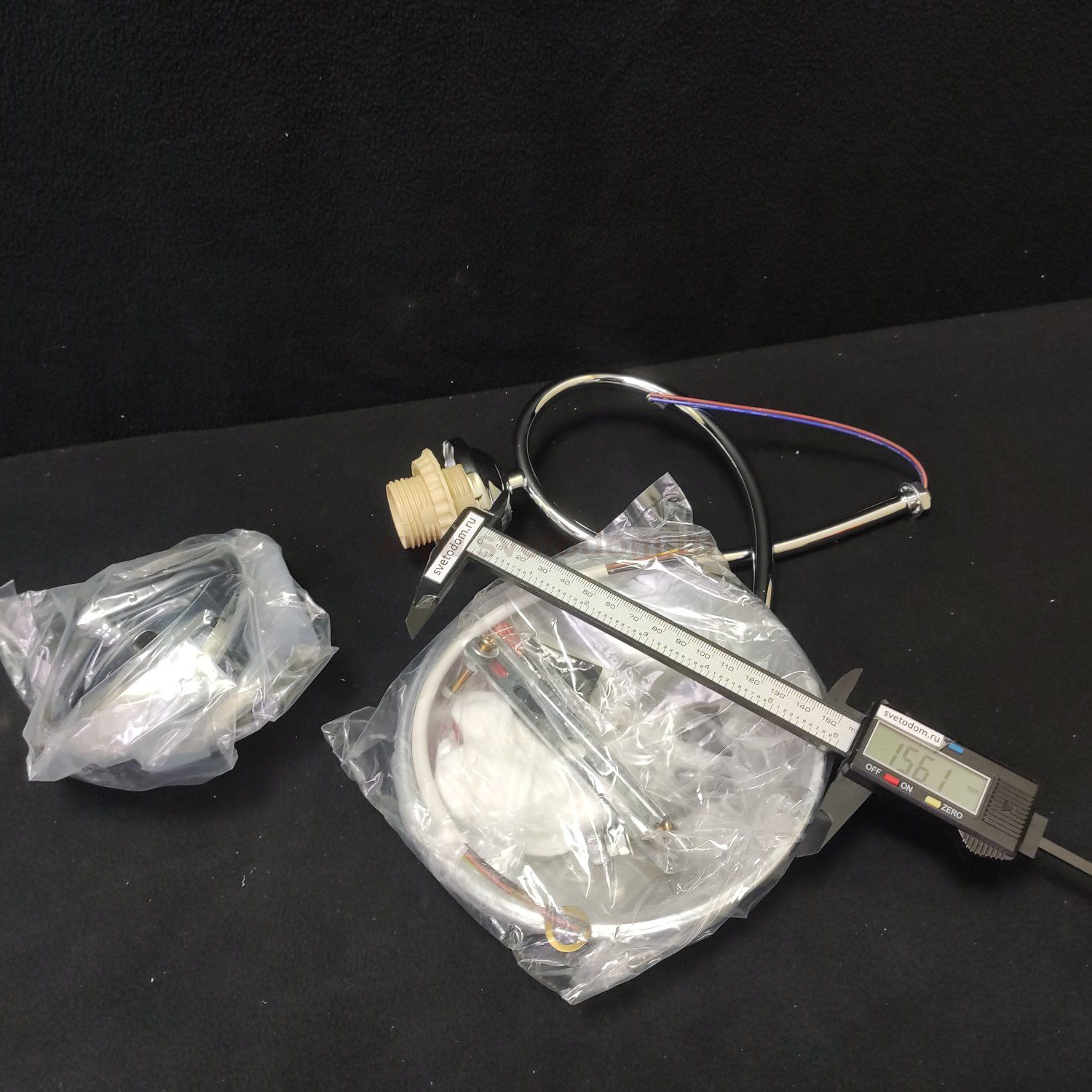 Люстра потолочная Omnilux OML-24707-03 Bellano