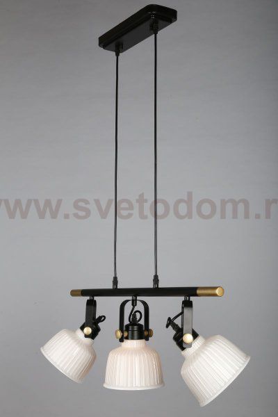 Люстра подвесная Omnilux OML-28203-03 Zamora