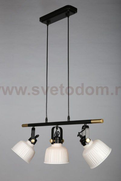 Люстра подвесная Omnilux OML-28203-03 Zamora