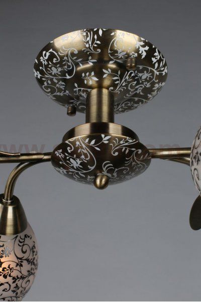 Люстра потолочная Omnilux OML-38907-04 Valentinois