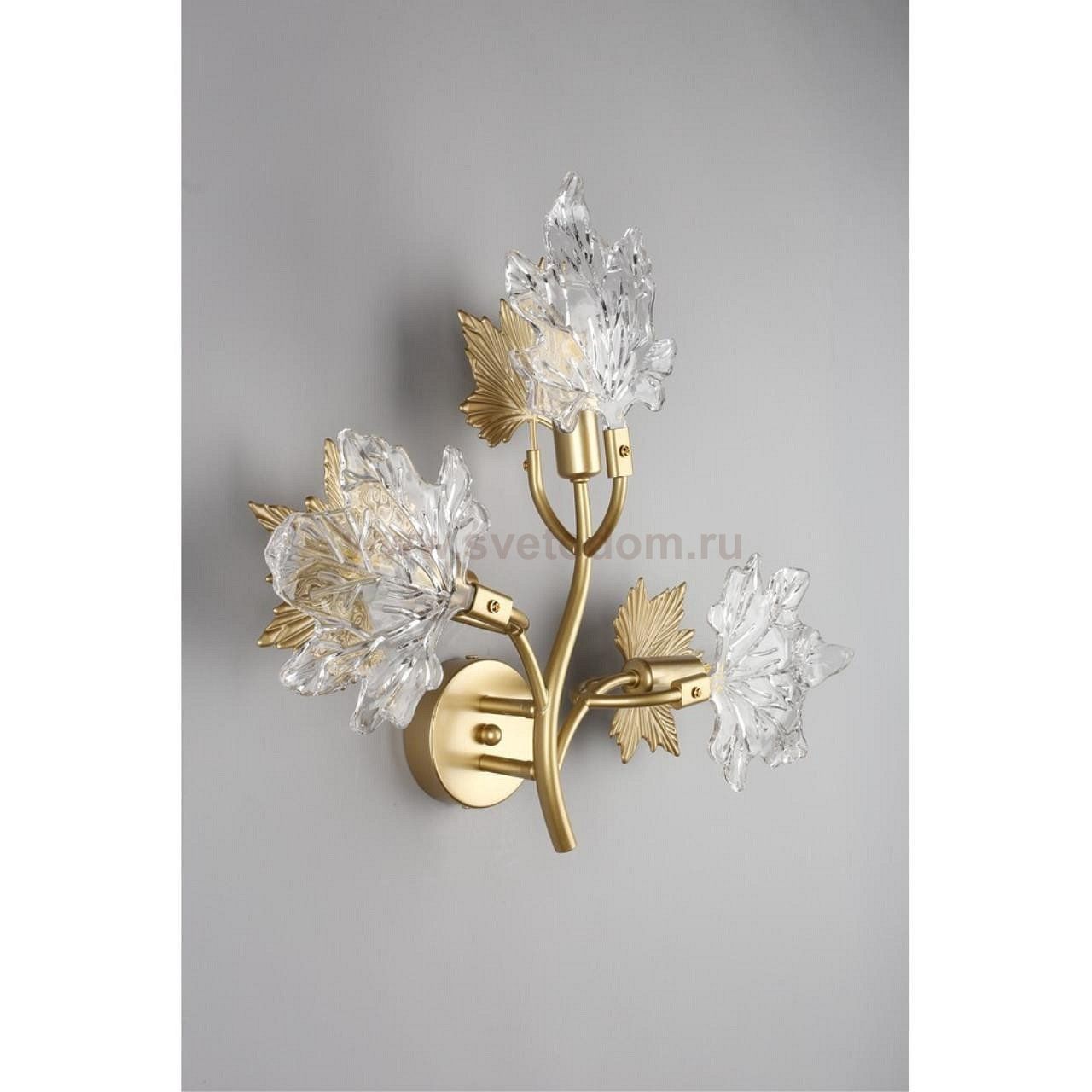 Светильник Omnilux OML-52701-03