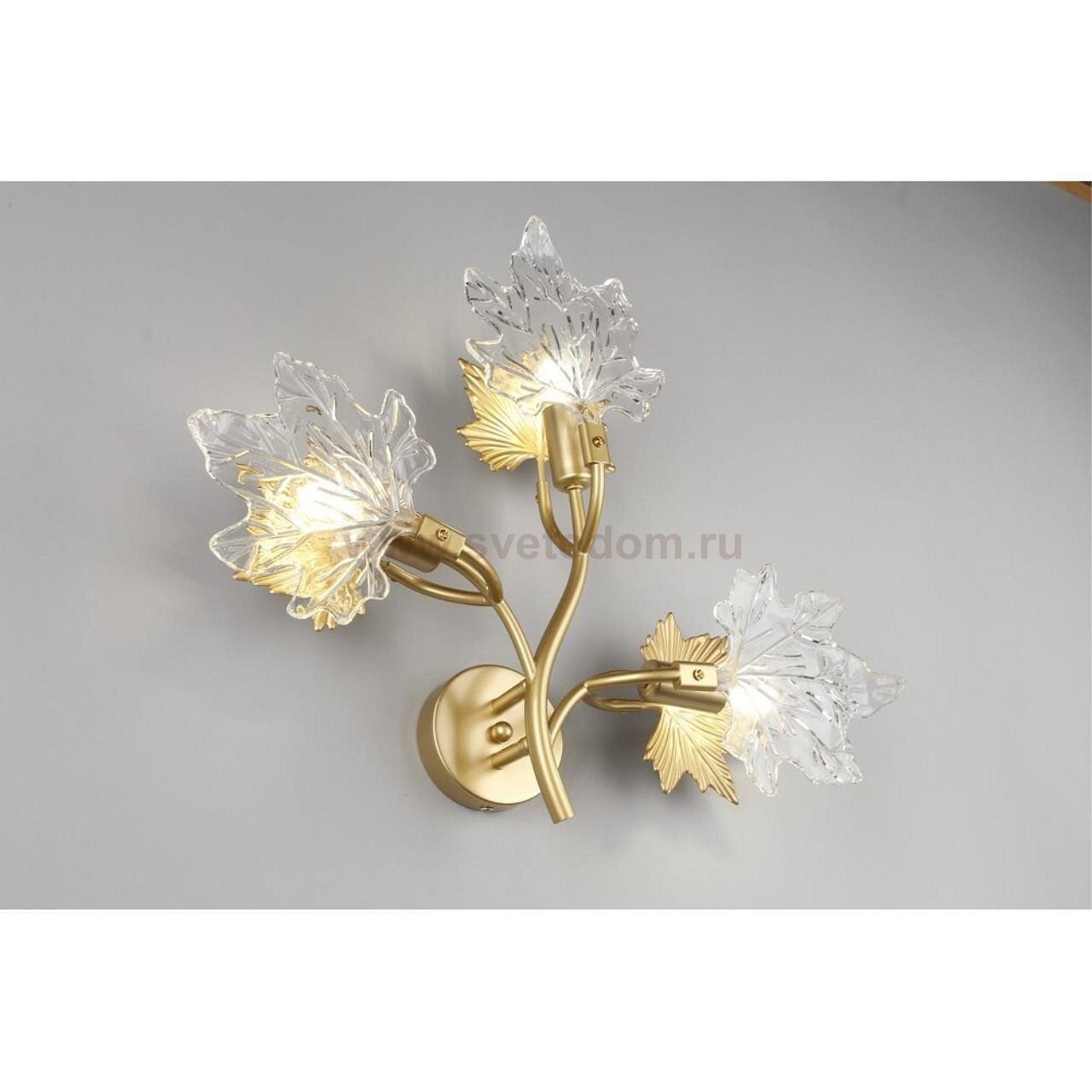 Светильник Omnilux OML-52701-03