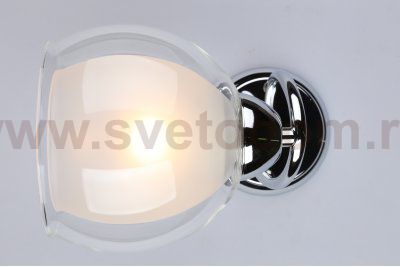 Светильник бра Omnilux OML-54701-01 Maluventu