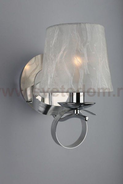 Светильник бра Omnilux OML-61701-01 Frosinone