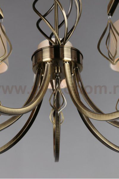 Люстра подвесная Omnilux OML-62103-07 Barrabisa