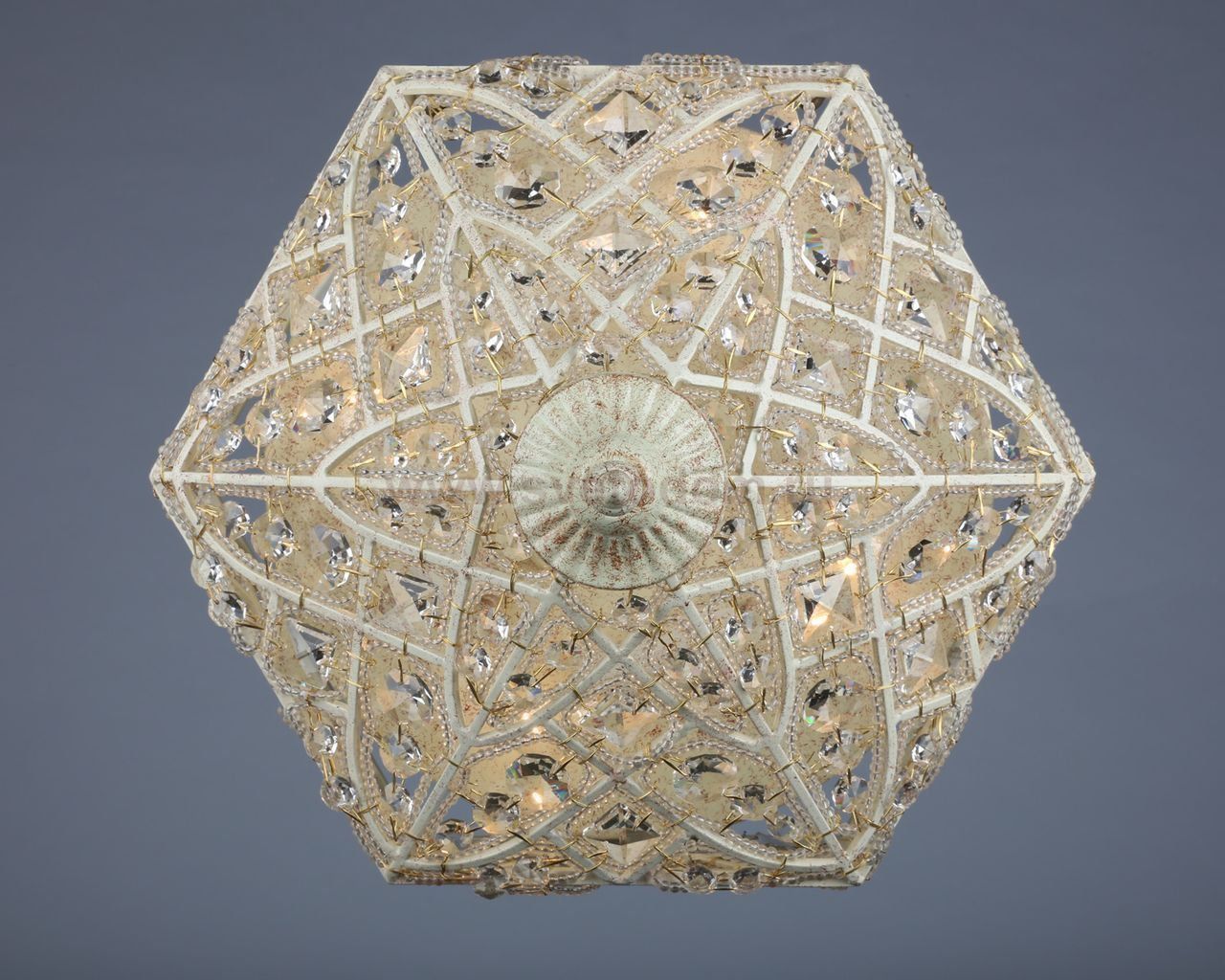 Люстра Omnilux OML-71247-04 Levorno