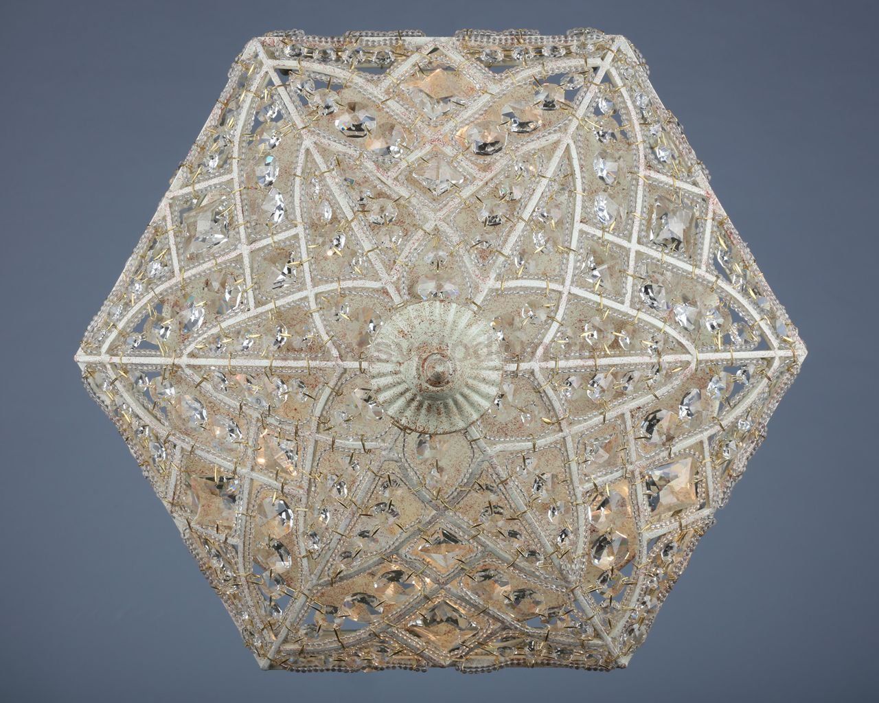 Люстра Omnilux OML-71247-06 Levorno