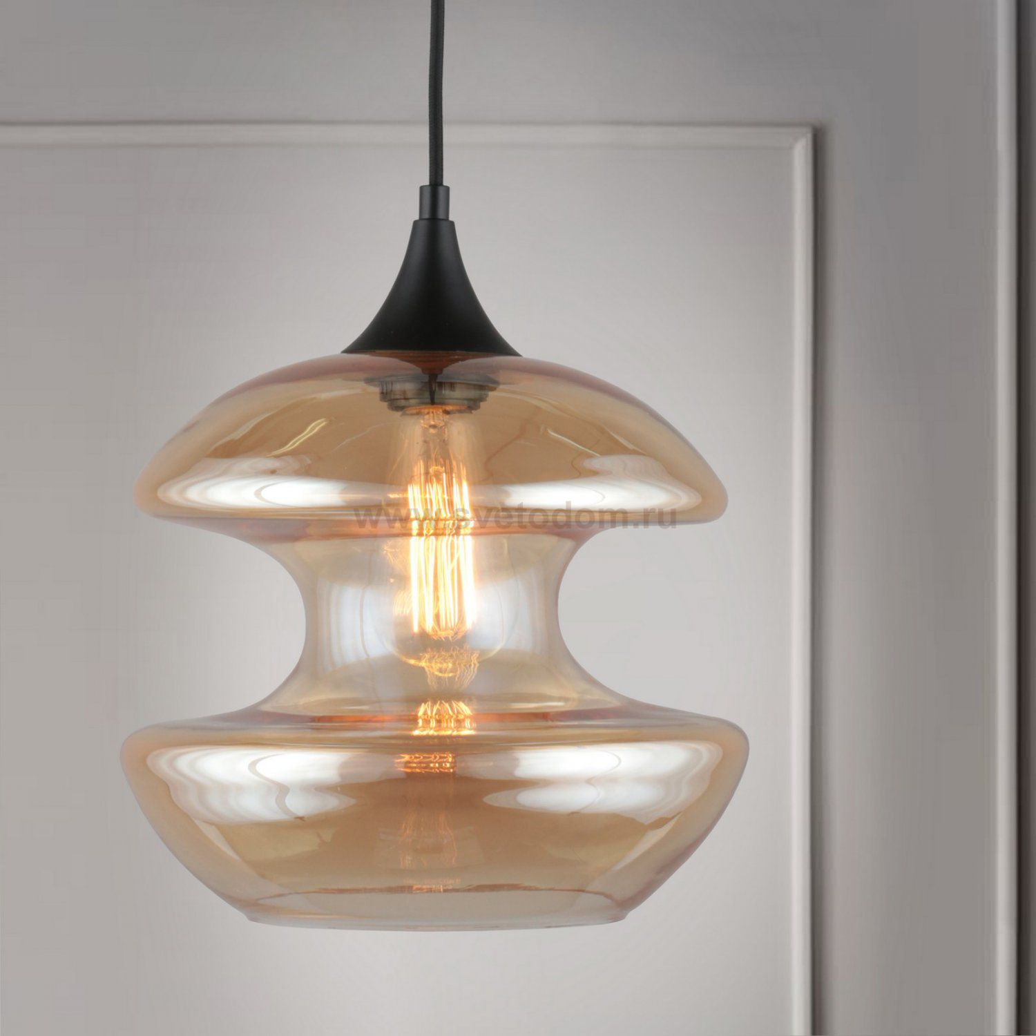 Подвесной светильник Omnilux OML-91926-01 Lainate